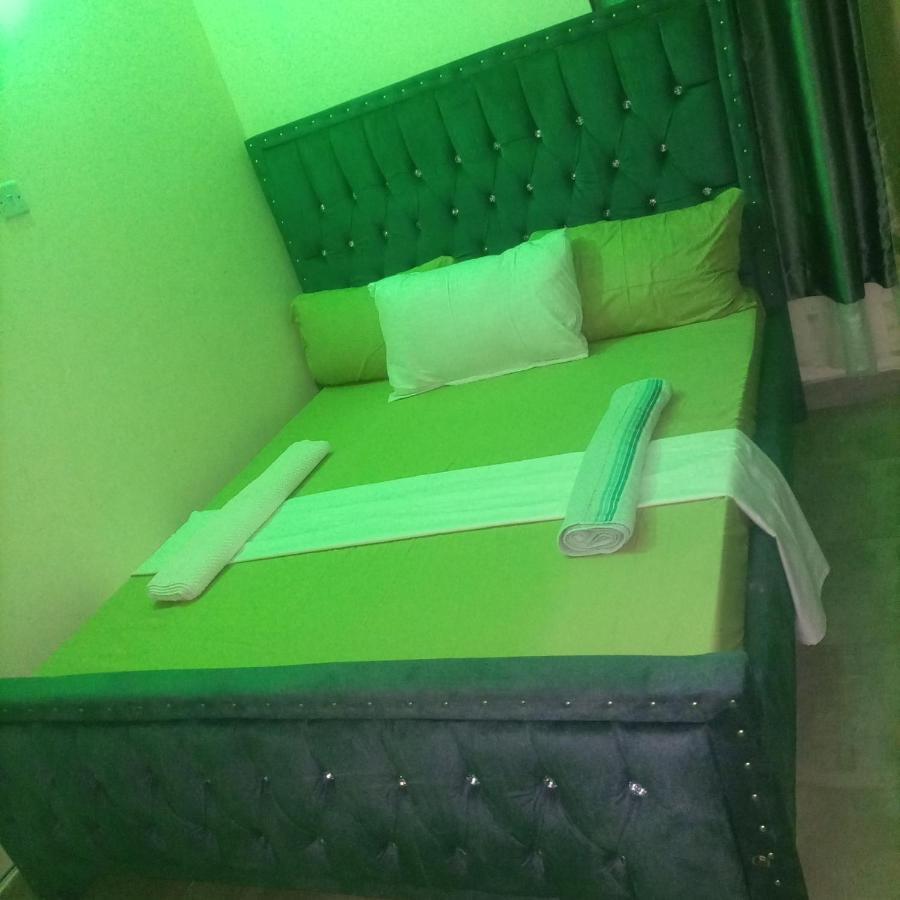 La Grande cosy studio apartment Mtwapa Esterno foto