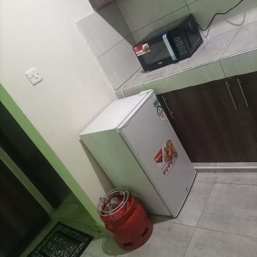 La Grande cosy studio apartment Mtwapa Esterno foto