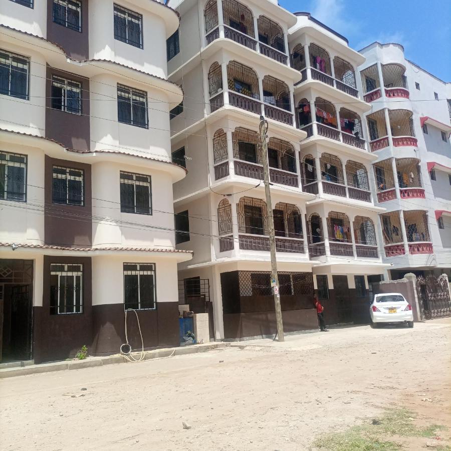 La Grande cosy studio apartment Mtwapa Esterno foto